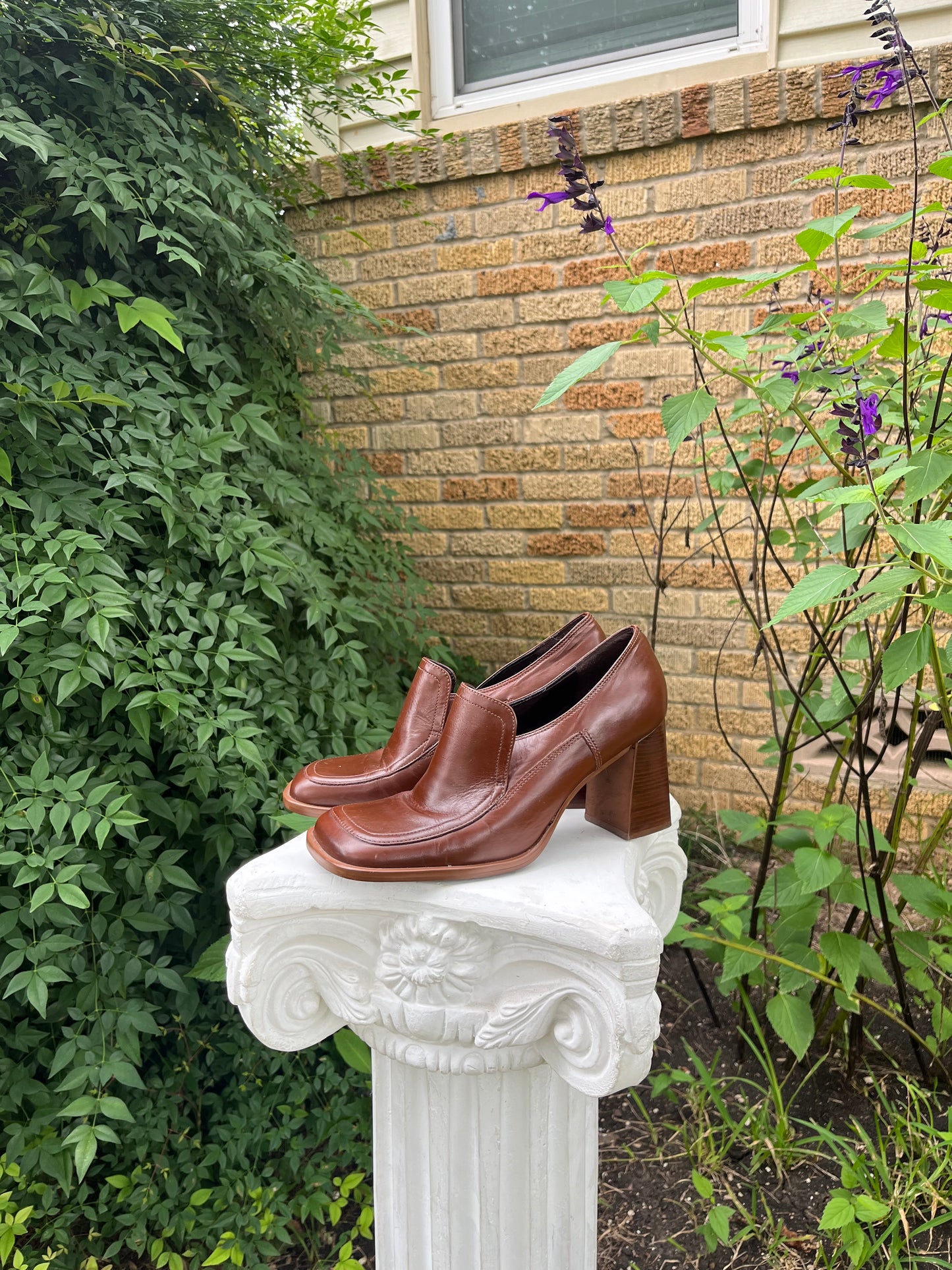90s leather moto vest + platform loafers for candace