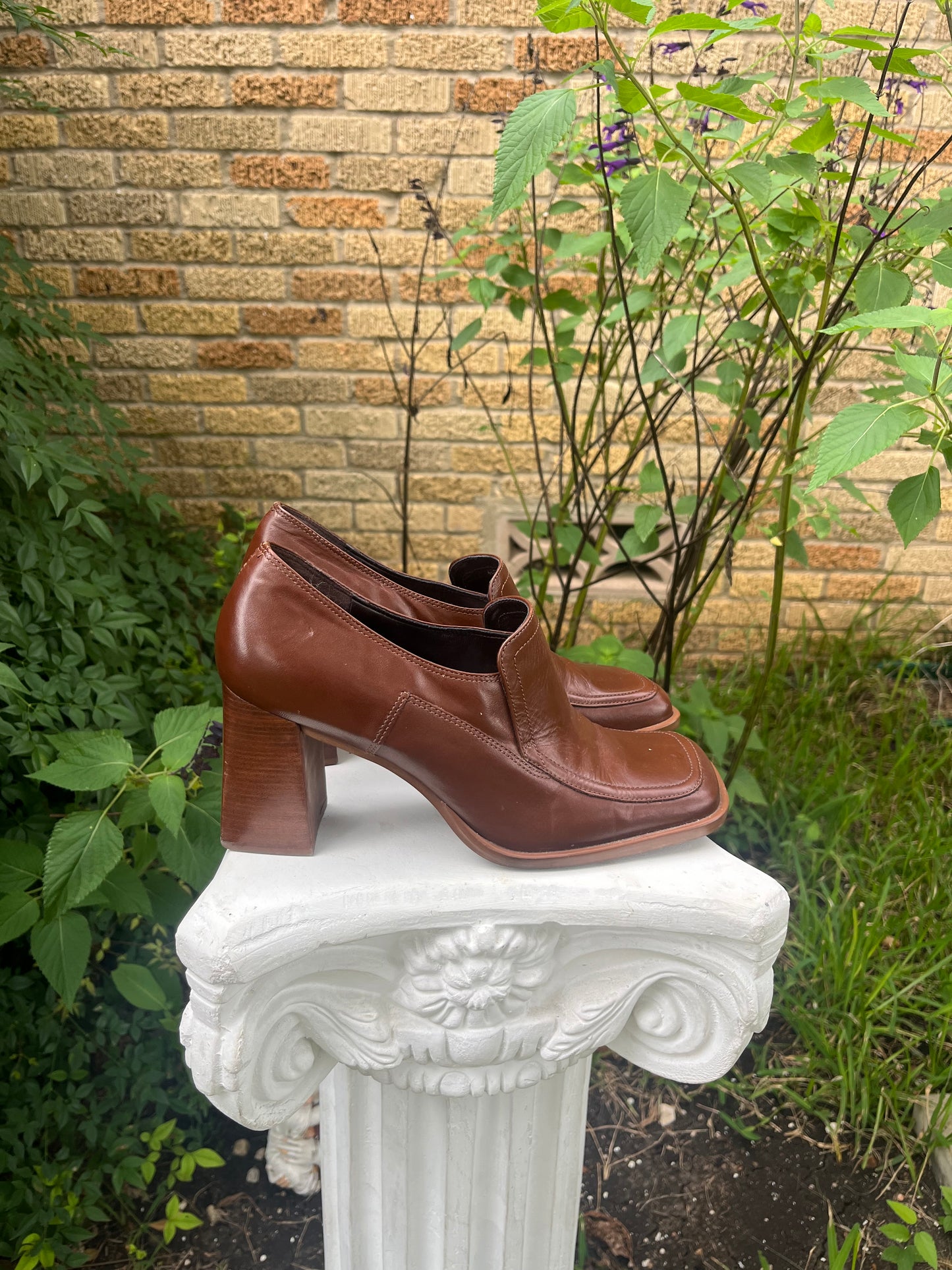 90s leather moto vest + platform loafers for candace