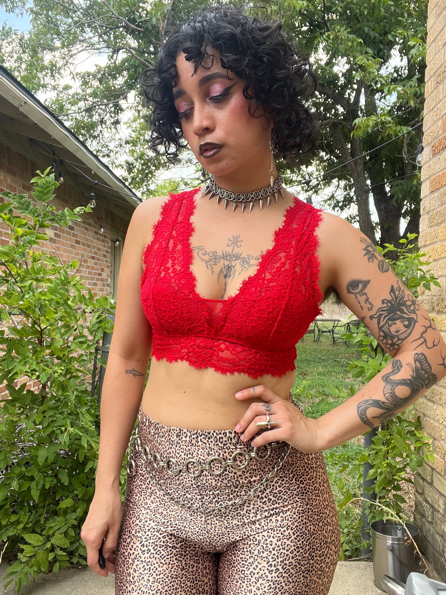 modern frederick’s black bra + aerie red lace bra for darrian