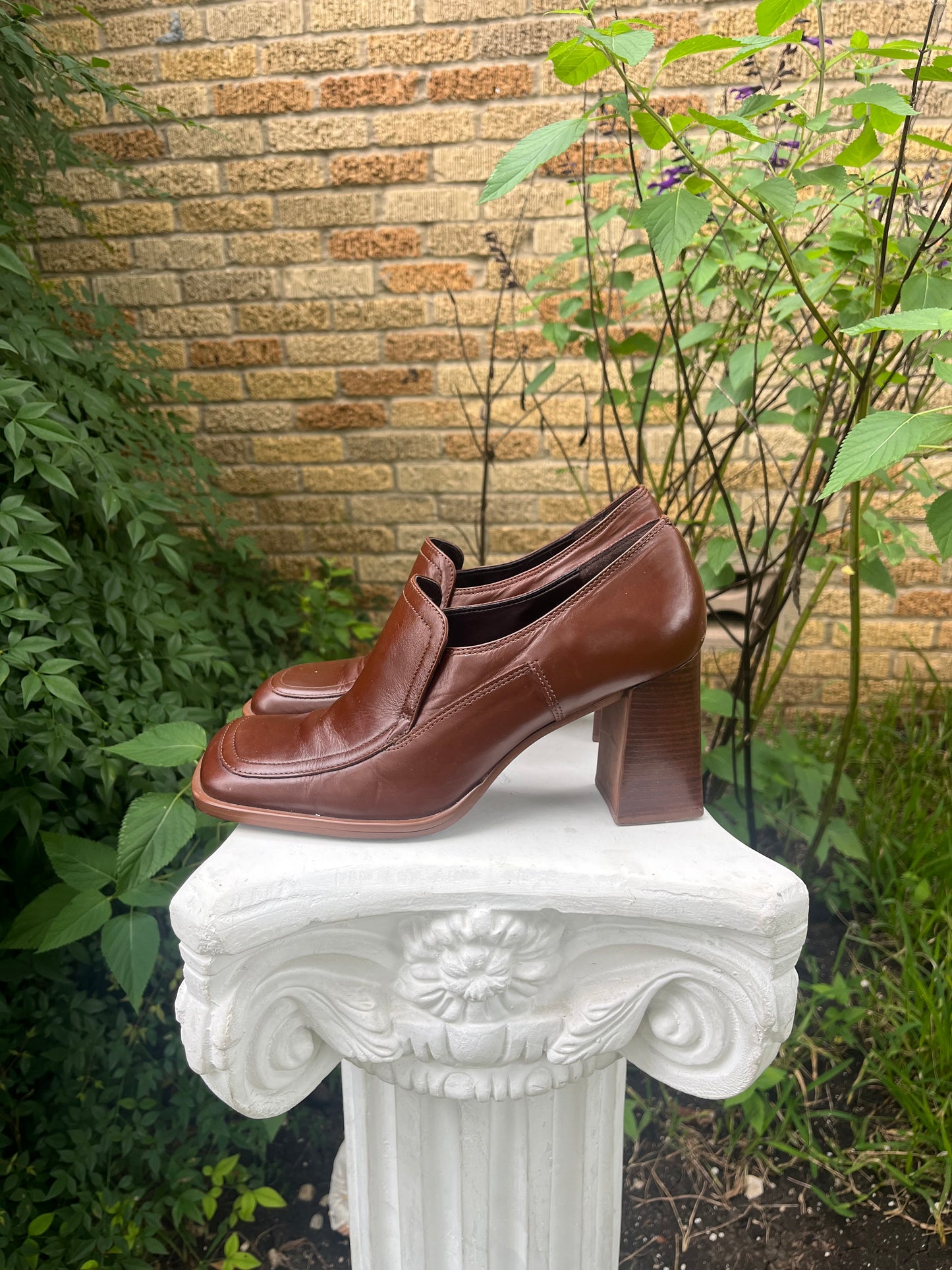 90s leather moto vest + platform loafers for candace