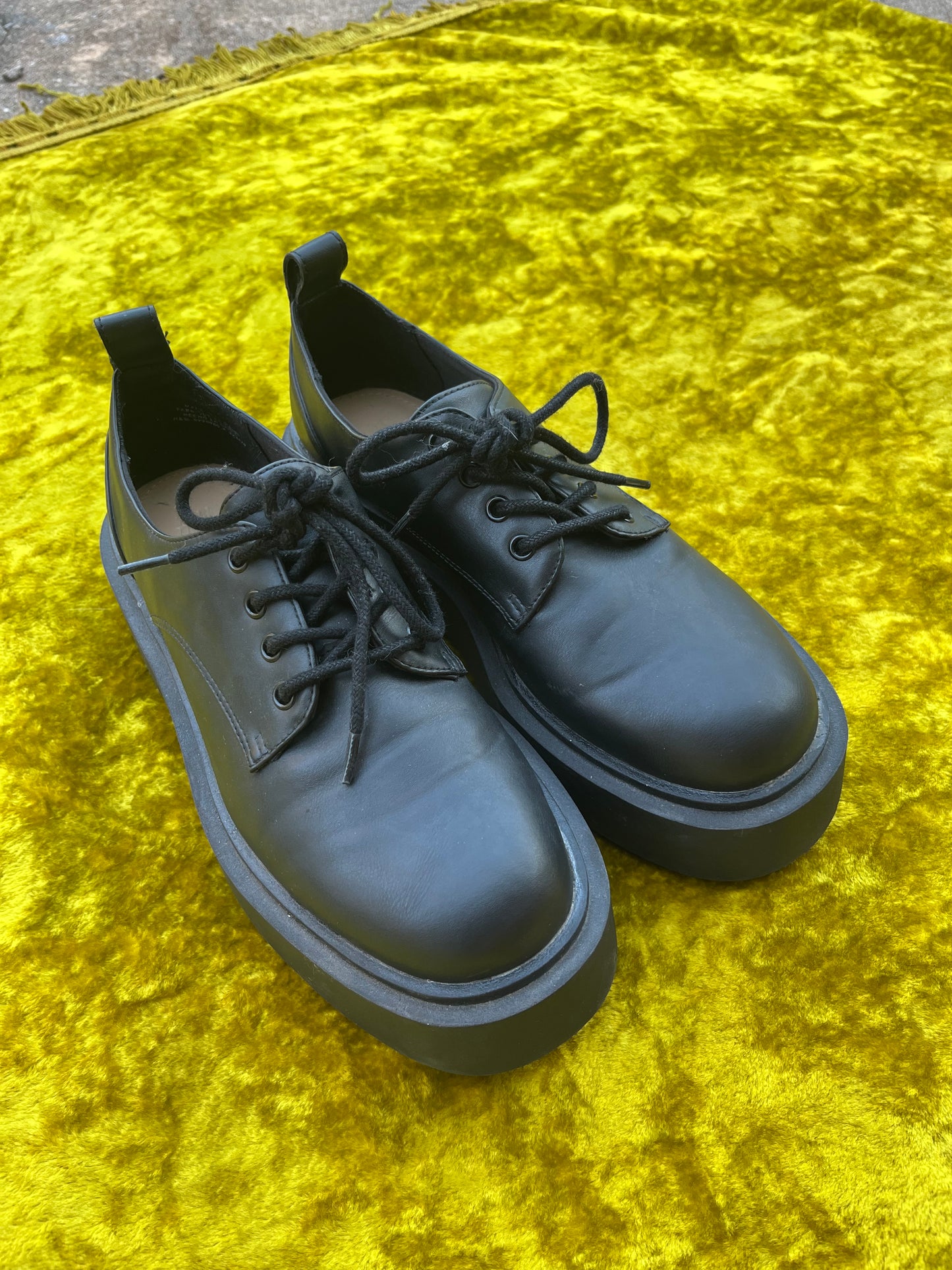 modern h&m oxfords for yami