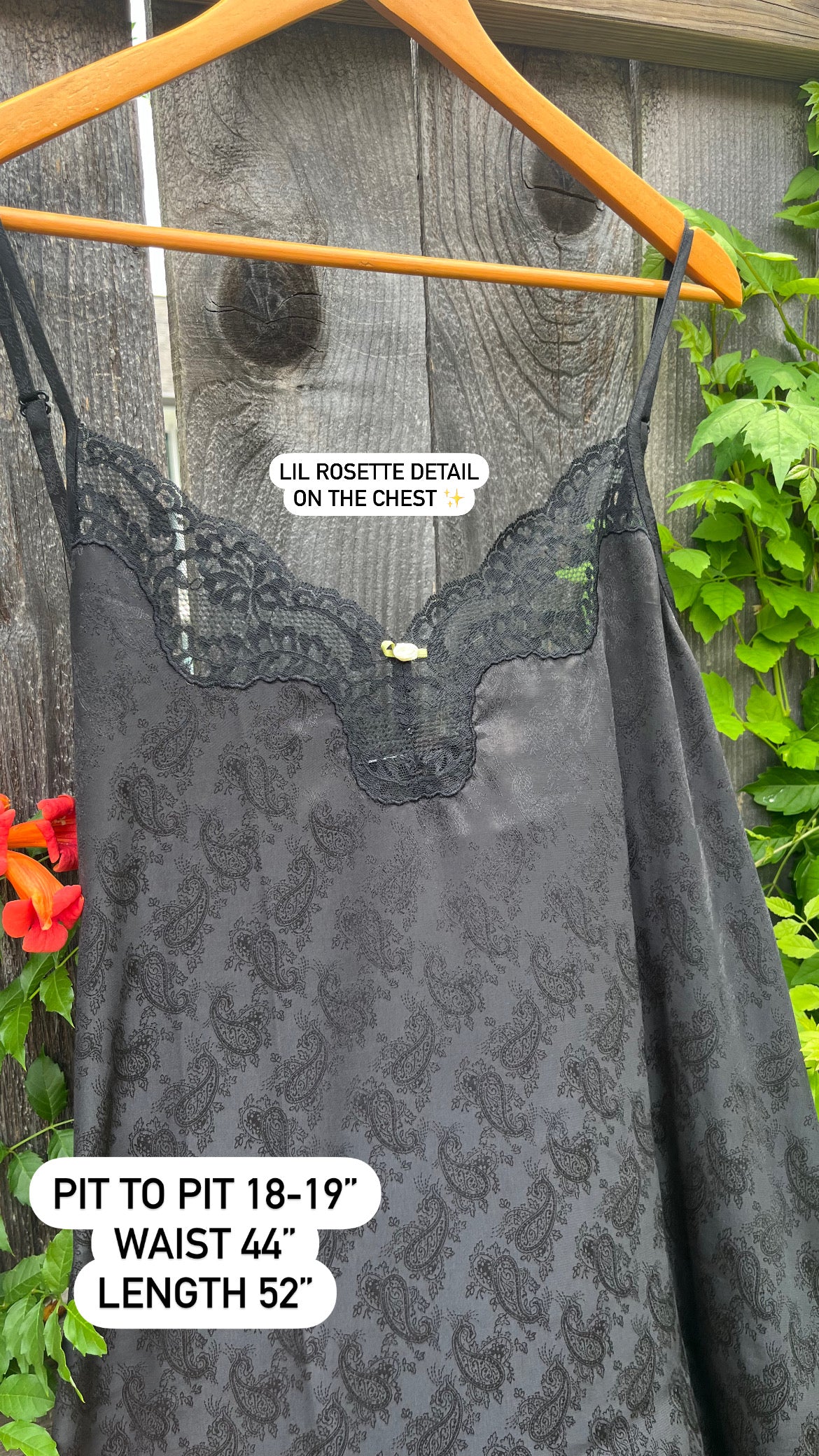80s/90s black paisley slip for mon