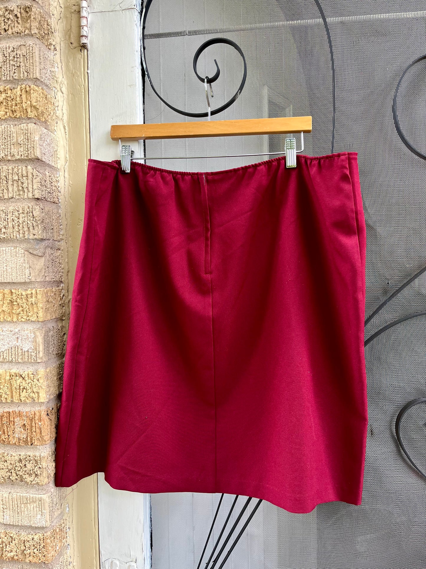 90s maroon mini skirt for maya (bundle ship)