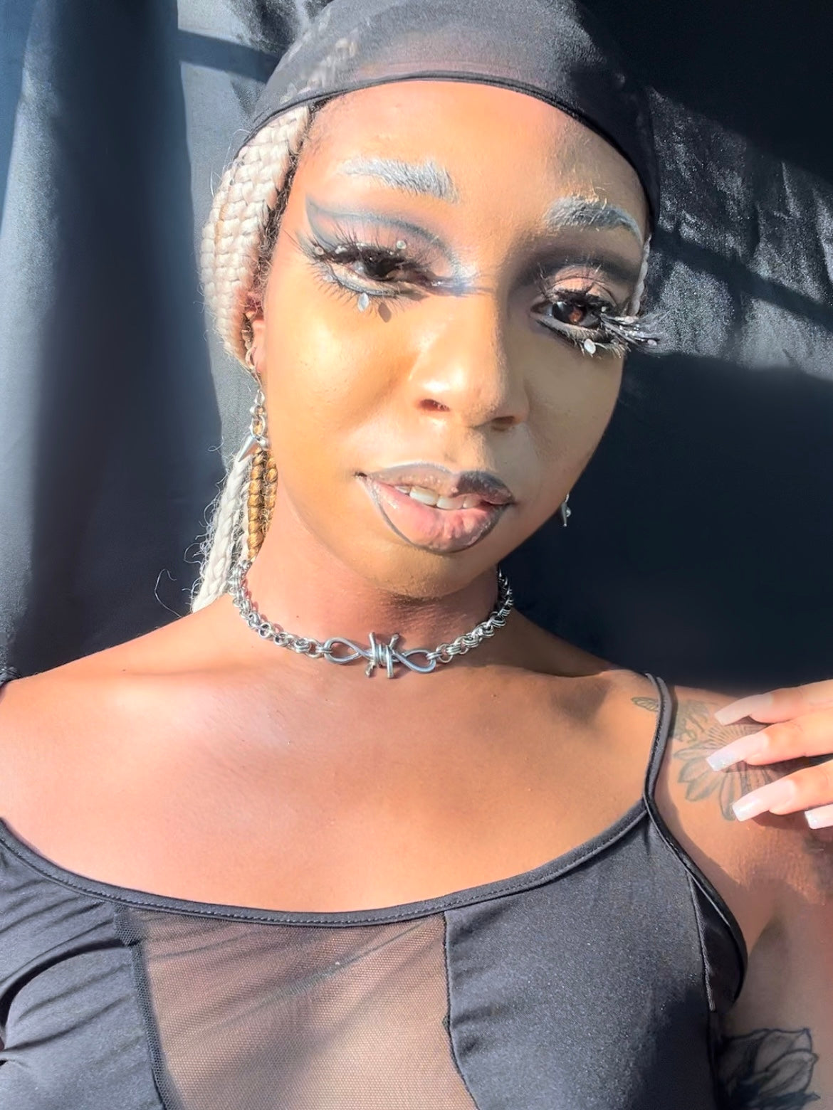 Barb Choker