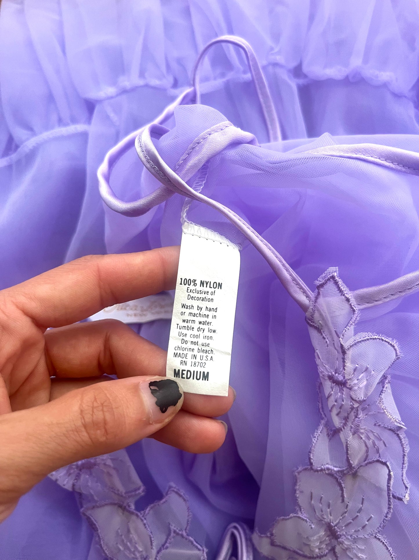 1970s Pale Lavender Nightie