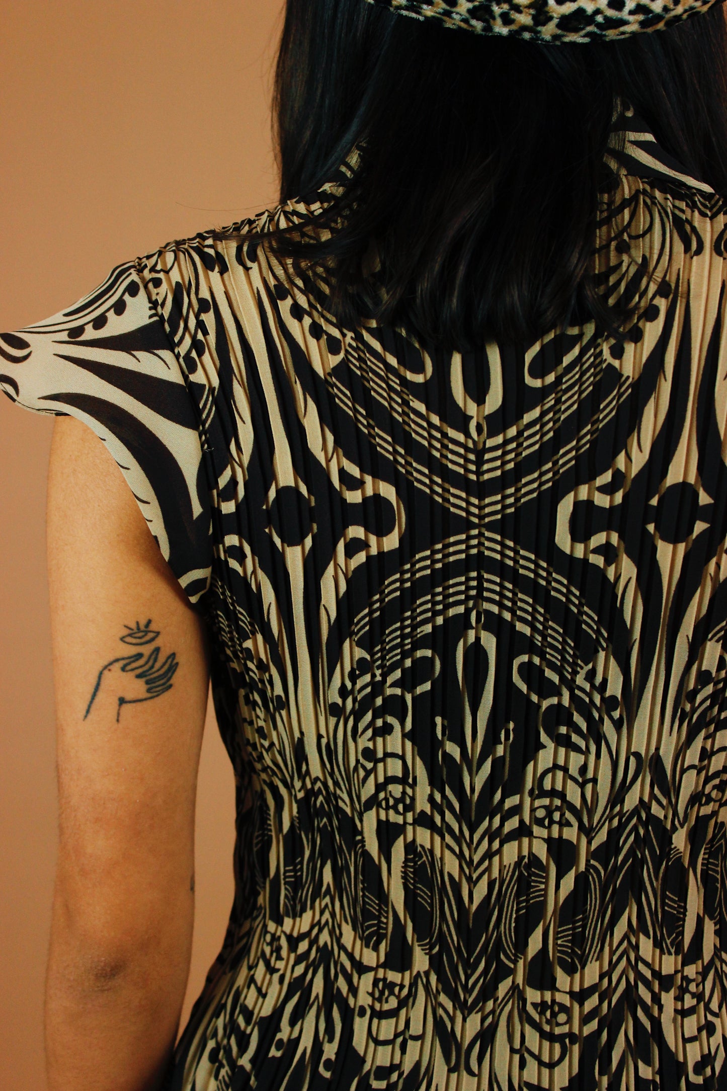 Y2K Mocha Swirl Top