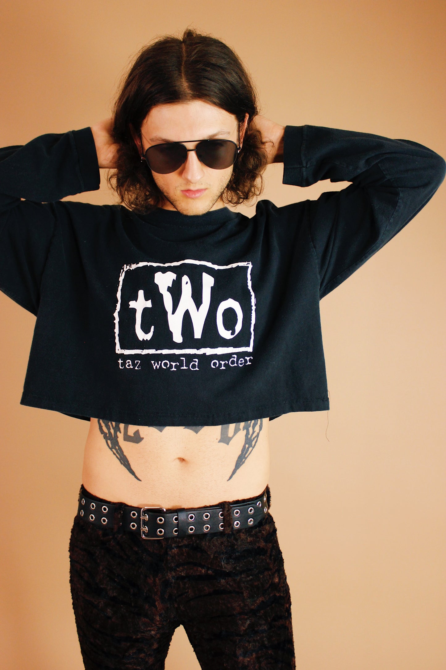 1990s Taz World Order Cropped Longsleeve
