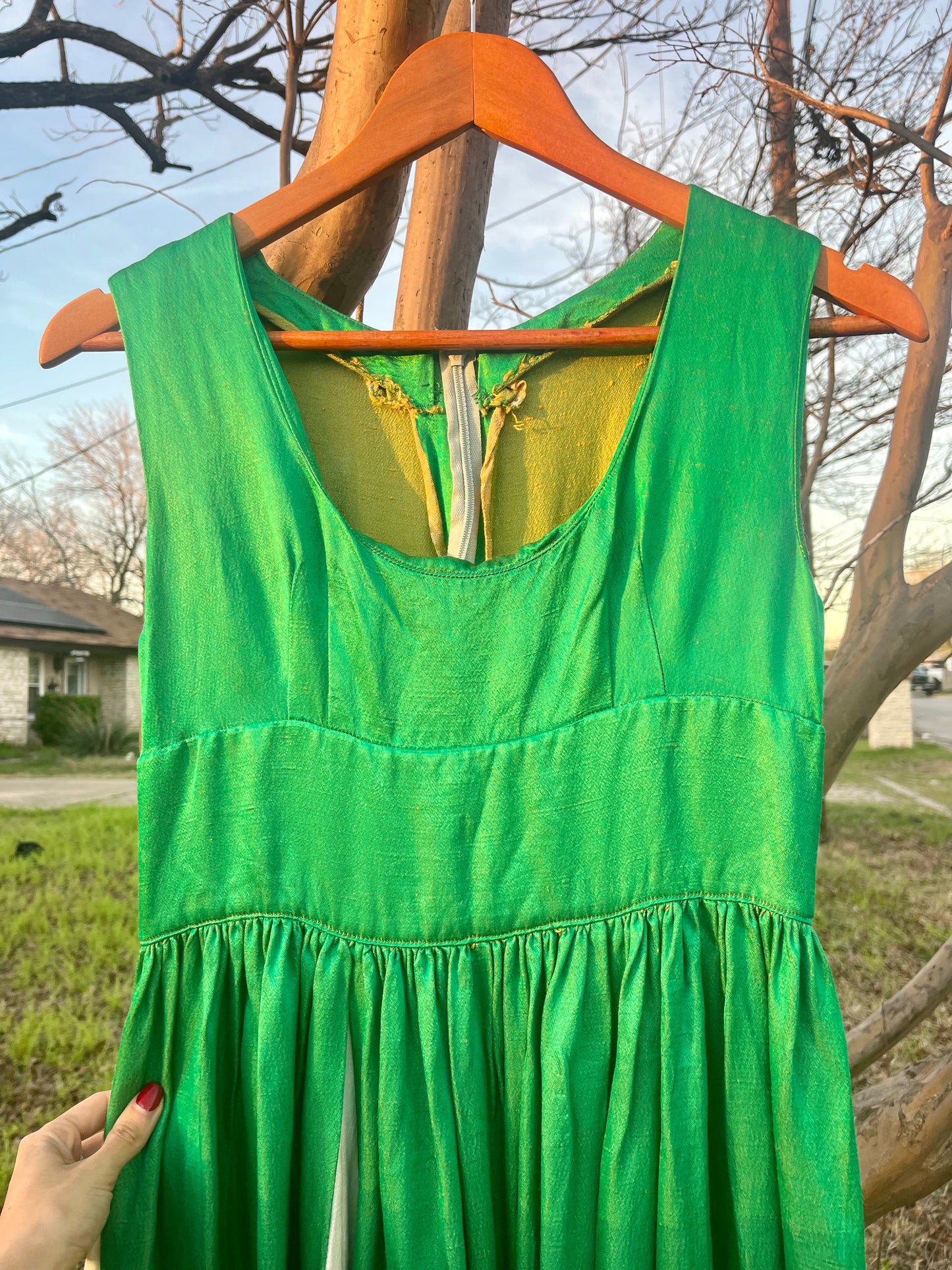 1960s Lady Earth Maxi Dress