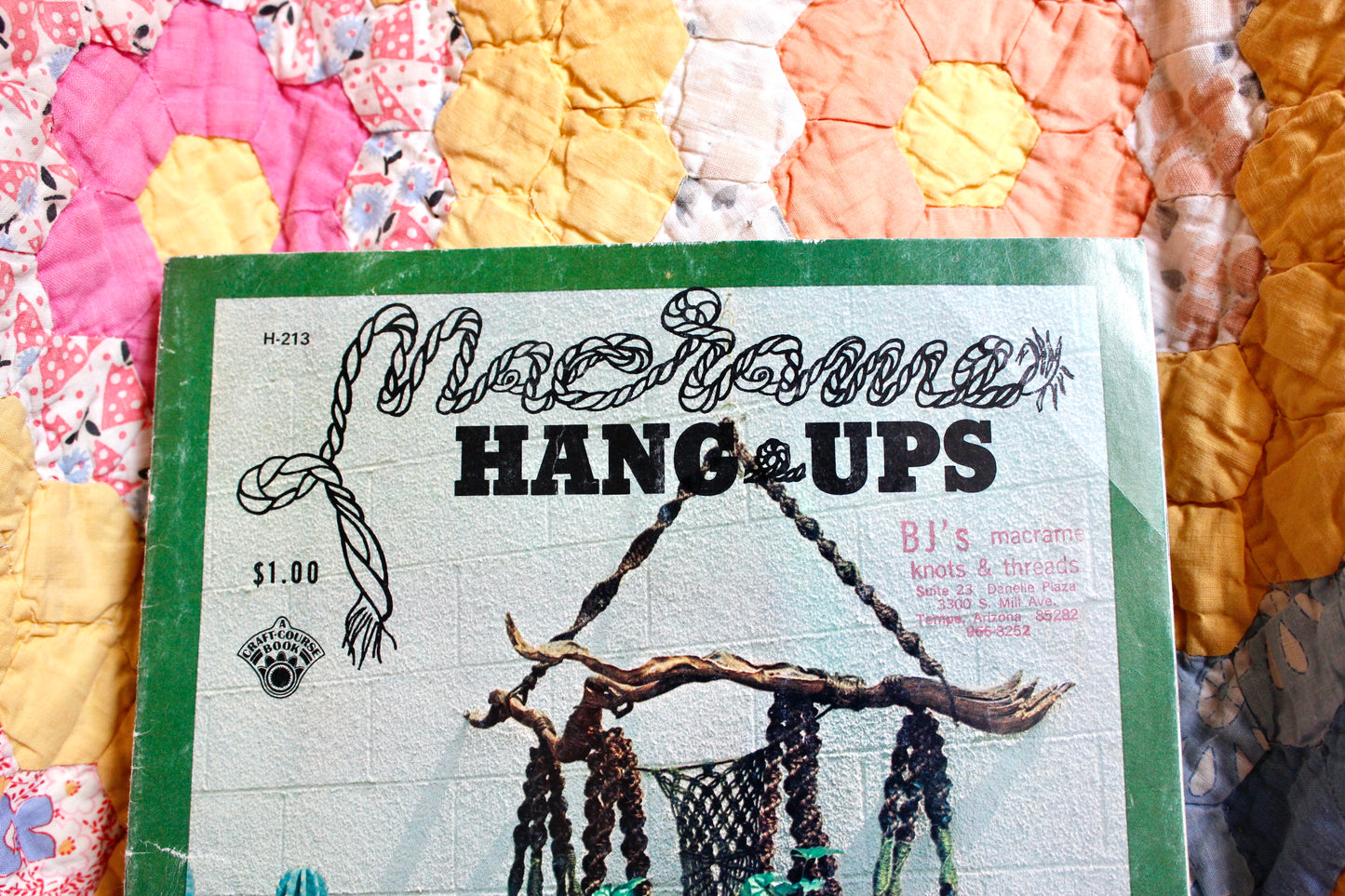 1970s Advanced Macramé Hanger Patternbook