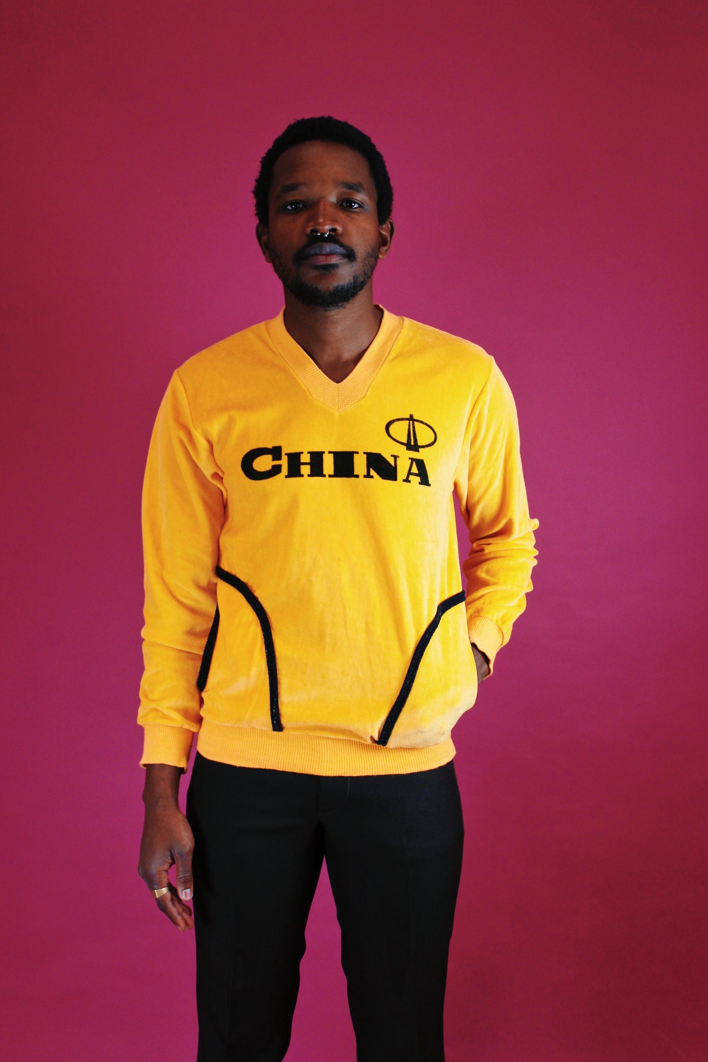 1970s Velour China Pullover