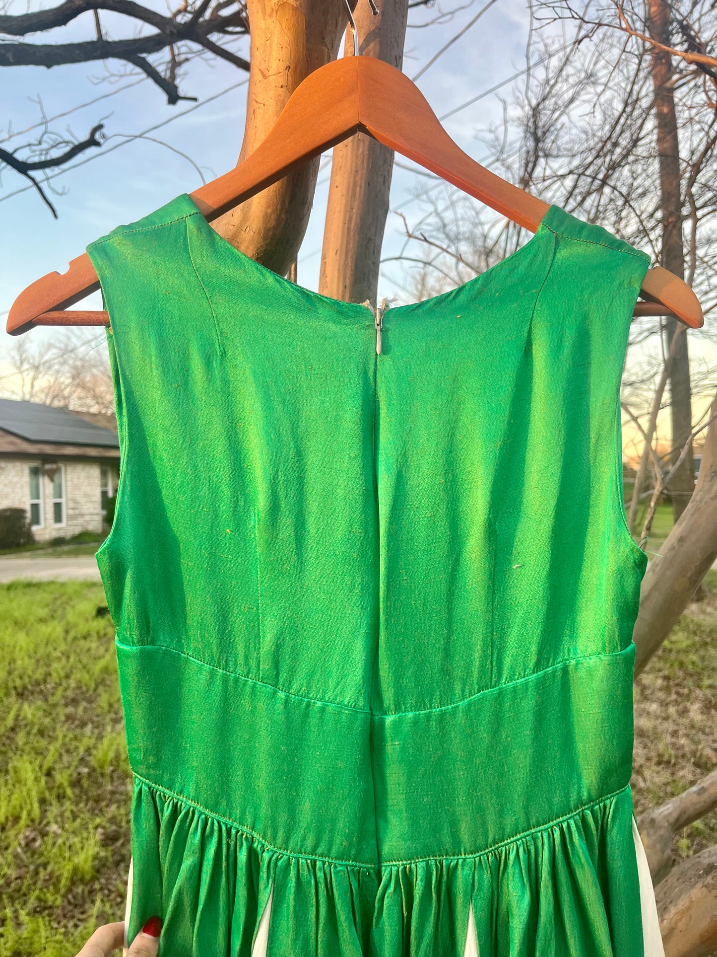 1960s Lady Earth Maxi Dress