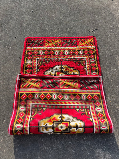 vintage ornamental latch hook rug for rie