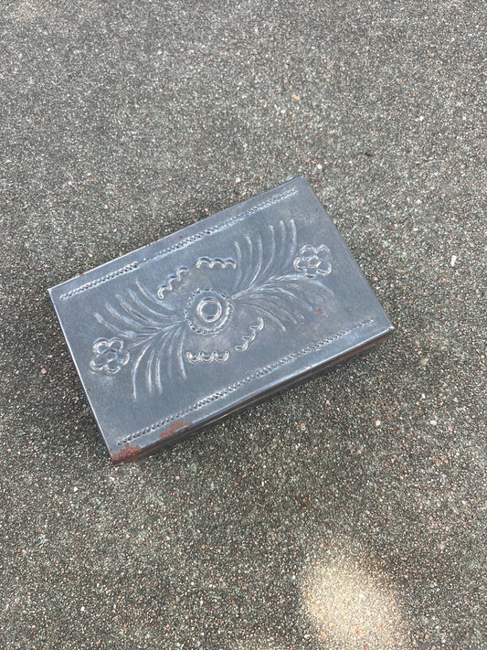 tin floral stash box for noelle