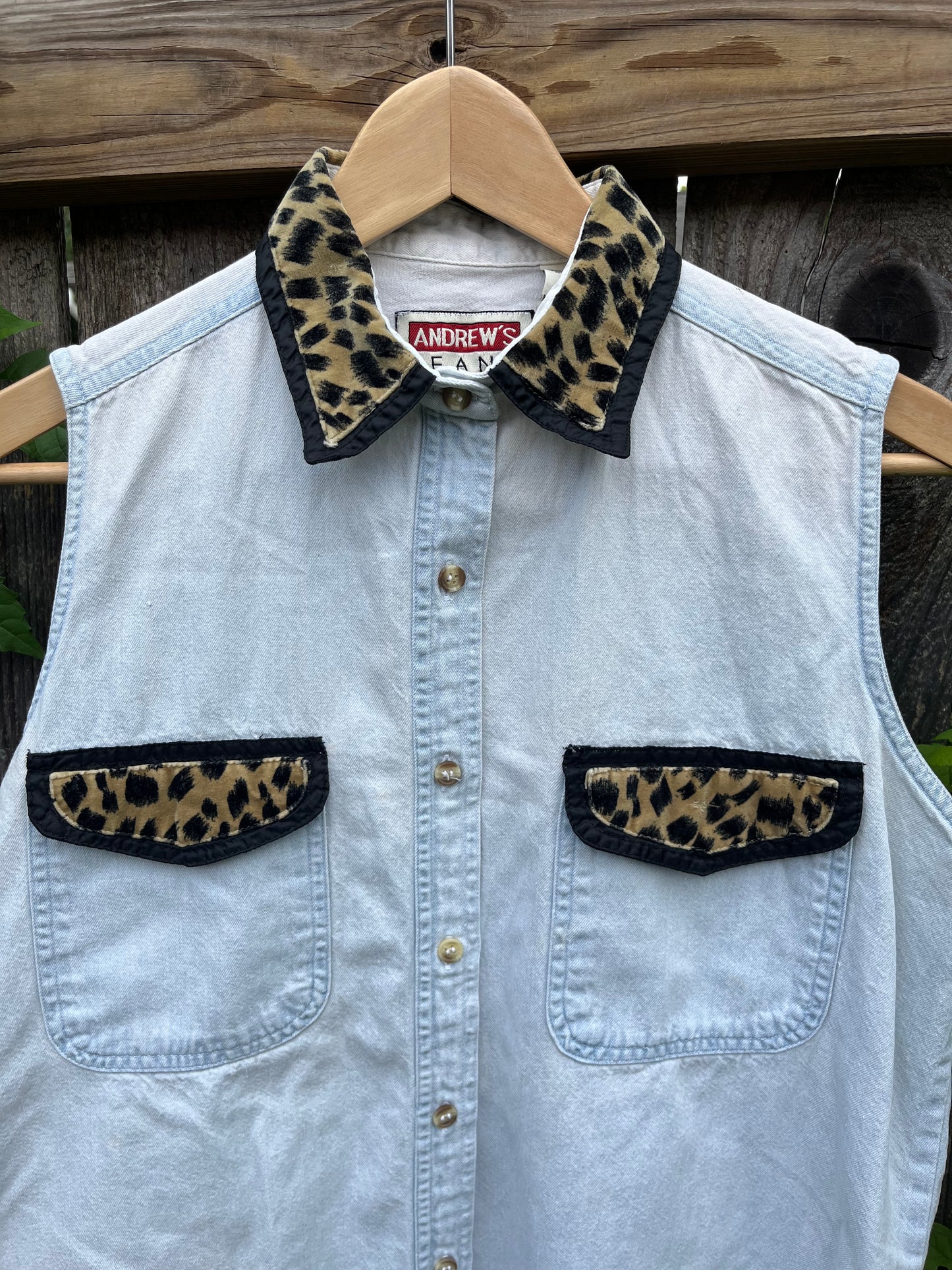 90s denim + cheetah tank for liz