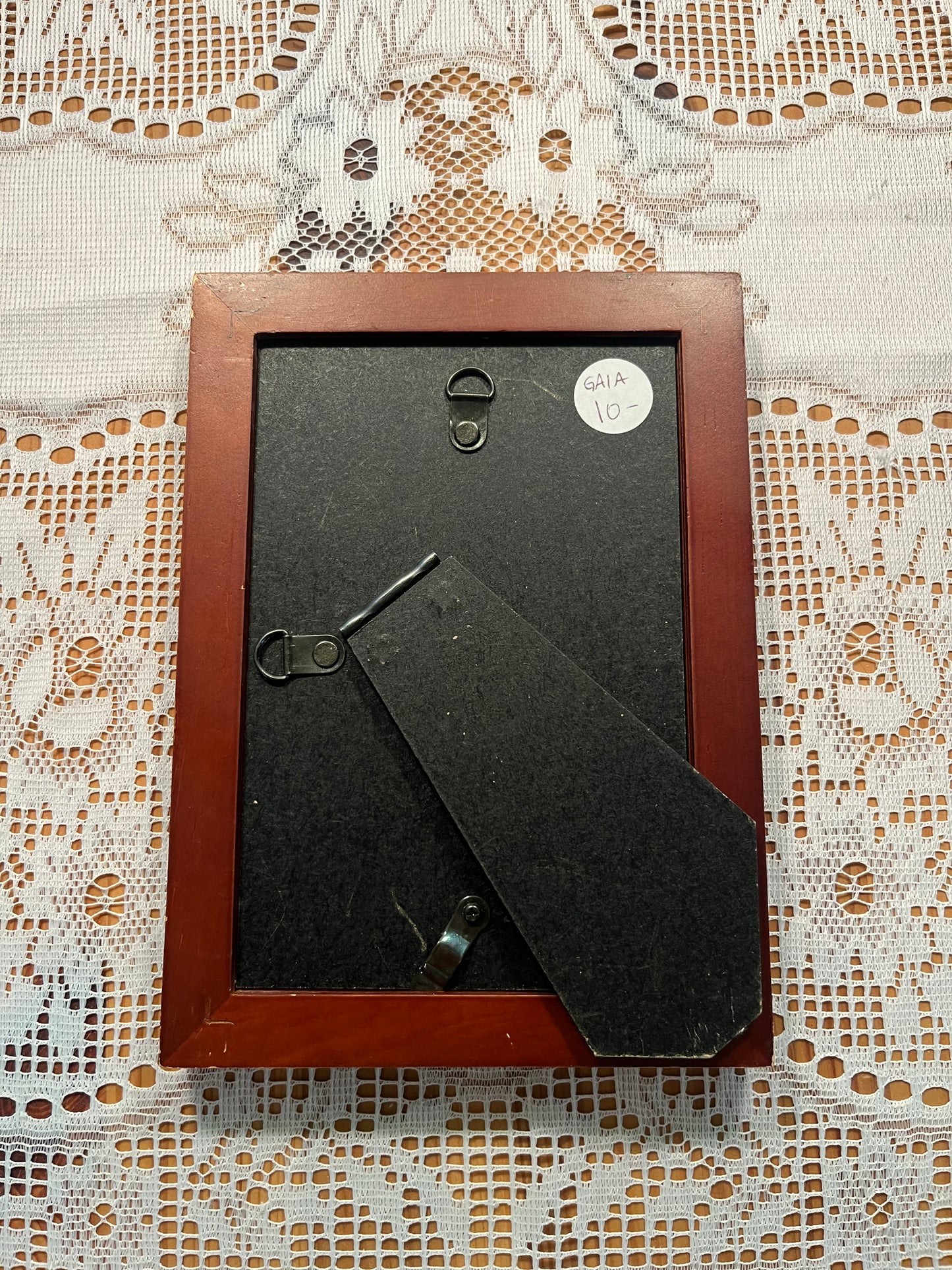 gaia statue frame for vivian