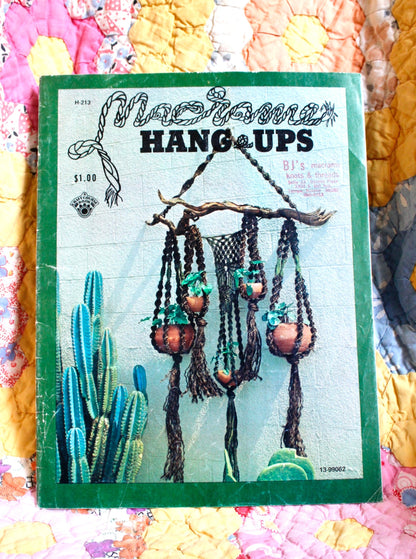 1970s Advanced Macramé Hanger Patternbook