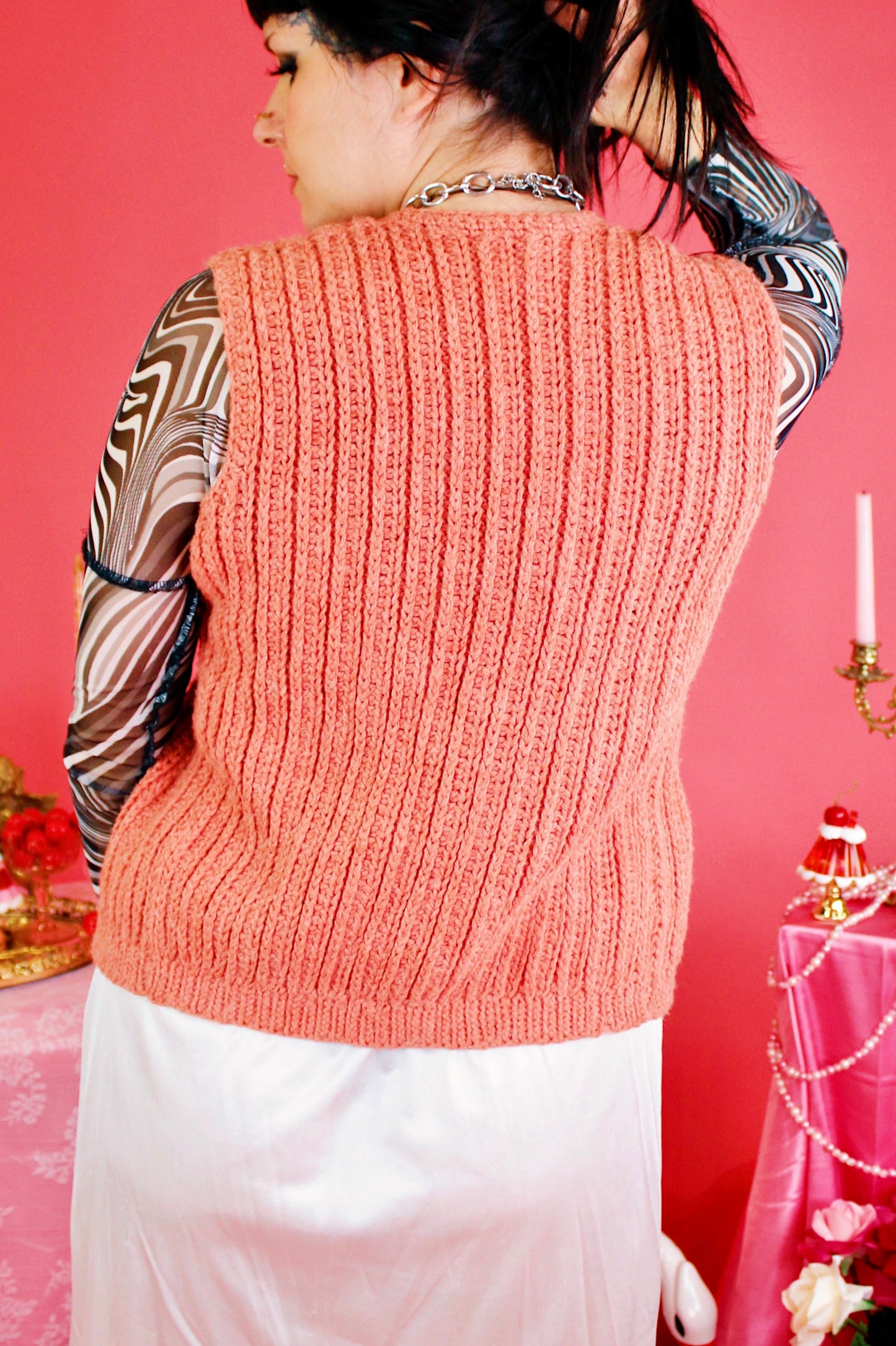 1970s Peach Knit Sweater