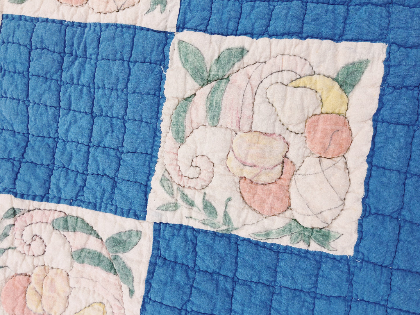 Handmade Checker Flower Quilt