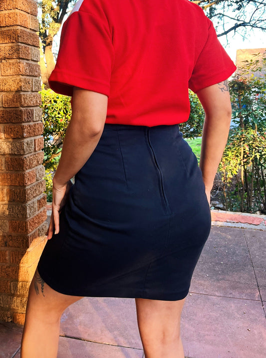 1990s Stretchy Black Mini Skirt